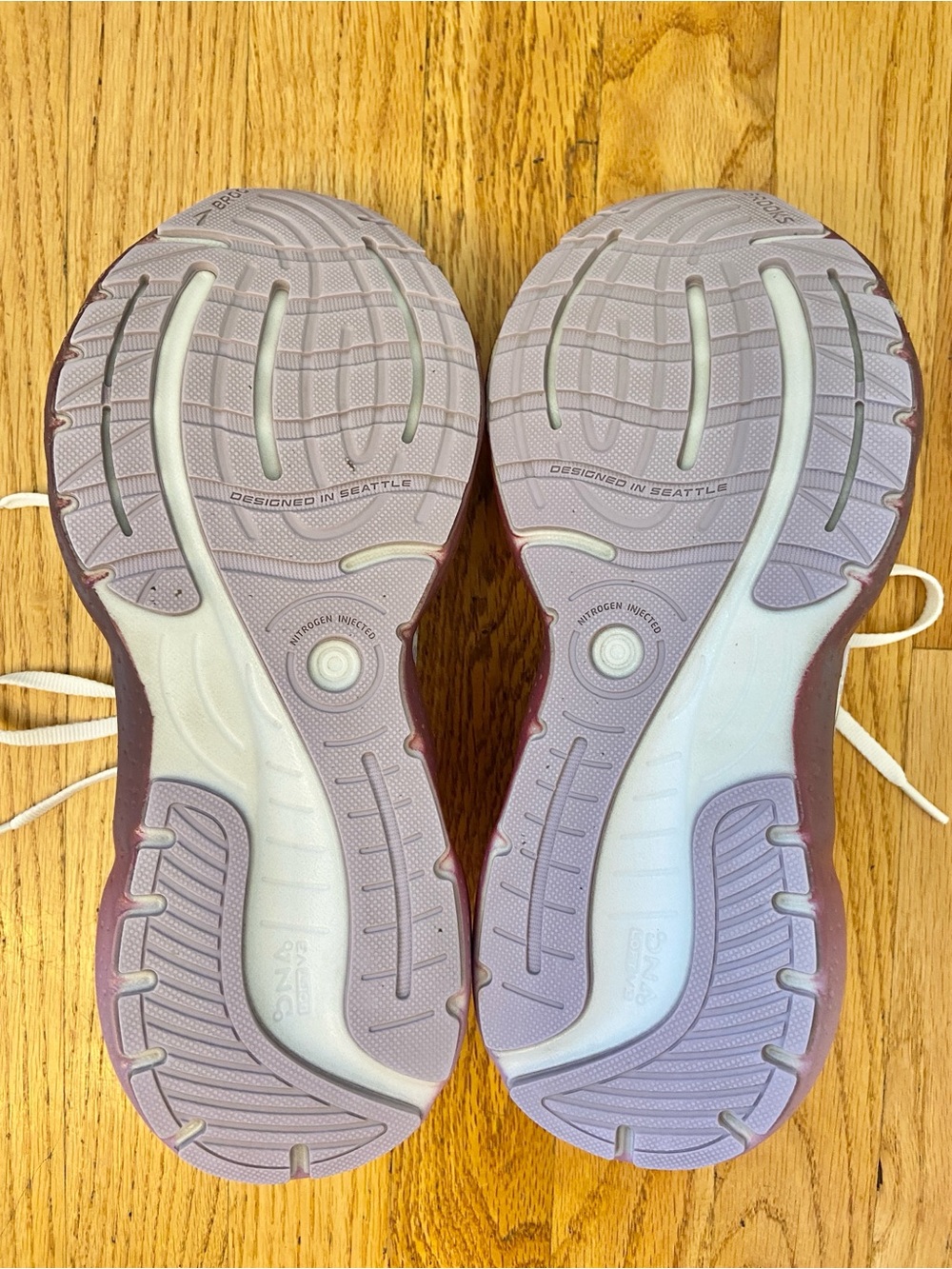 Brooks Glycerin 20 Women’s Running Shoes - Picture 9 of 12